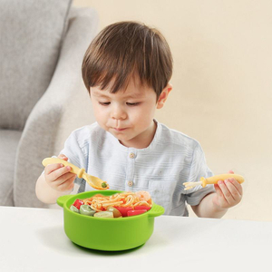 2025 silicona de encargo del cuenco de alimentaci&oacute;n del vajilla de los ni&ntilde;os de la categor&iacute;a alimenticia libre de Bpa de las nuevas llegadas con el cuenco pl&aacute;stico del beb&eacute;